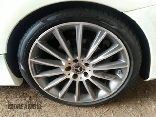 2019 Mercedes-Benz C 300 with VIN WDDWK8DBXKF871024, listed as a IAAI auction lot 33052122 with Not Provided miles and . Bid and sale history available at carsss.com. Image 12.