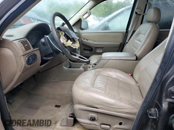 2005 Ford Explorer XLT с VIN 1FMDU73K15UA05697, выставлен на аукционе Copart как лот 56315015 с пробегом 118 089 миль миль и Списание • Salvage title. История ставок и продаж доступна на DreamBid. Изображение 7.