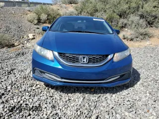 2015 Honda Civic LX z VIN 2HGFB2F59FH519072, wystawiony jako Copart lot #52425705 z przebiegiem 185 539 mil mil oraz Szkoda całkowita • Salvage title. Historia ofert i sprzedaży dostępna na DreamBid. Obrazek 5.