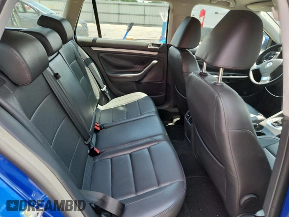 2009 Volkswagen Jetta SE with VIN 3VWPM71K39M264218, listed as a Copart auction lot 60680825 with 152,355 mi miles and Salvage title. Bid and sale history available at DreamBid. Image 10.