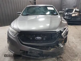 2015 Ford Police Interceptor z VIN 1FAHP2MK4FG119536, wystawiony jako IAAI lot #41635340 z przebiegiem 165 322 mil mil oraz . Historia ofert i sprzedaży dostępna na DreamBid. Obrazek 13.