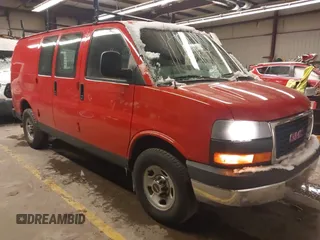 2009 GMC Savana Cargo Van with VIN 1GTGG25C191103217, listed as a IAAI auction lot 41363489 with 262,704 mi miles. Bid and sale history available at carsss.com. Image 1.