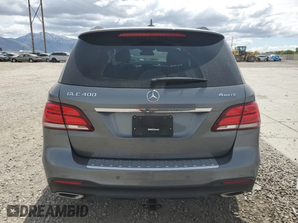 2019 Mercedes-Benz GLE 400 с VIN 4JGDA5GB1KB210810, выставлен на аукционе Copart как лот 54844545 с пробегом Не указан миль и Списание • Salvage title. История ставок и продаж доступна на DreamBid. Изображение 6.