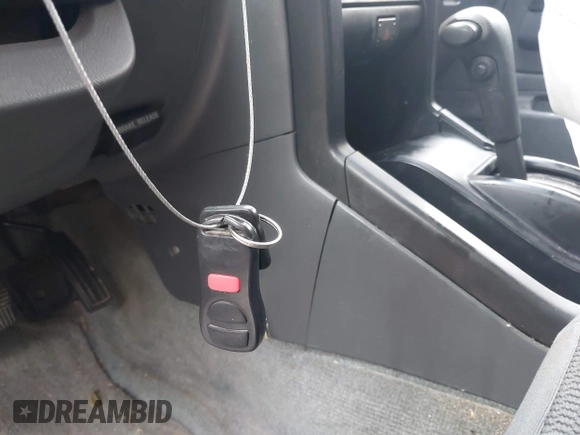 2004 Nissan Frontier XE z VIN 1N6ED29X54C451190, wystawiony jako IAAI lot #42205591 z przebiegiem 136 962 mil mil oraz . Historia ofert i sprzedaży dostępna na DreamBid. Obrazek 11.