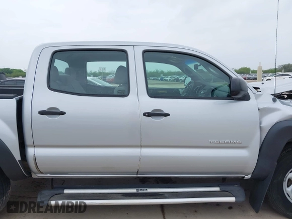 2008 Toyota Tacoma PreRunner with VIN 5TEJU62N38Z478817, listed as a IAAI auction lot 41908959 with 117,707 mi miles. Bid and sale history available at carsss.com. Image 13.