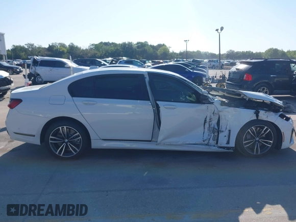 2020 BMW 7 Series 750i xDrive с VIN WBA7U2C05LGJ59941, выставлен на аукционе IAAI как лот 42022091 с пробегом 50 605 миль миль и . История ставок и продаж доступна на DreamBid. Изображение 12.