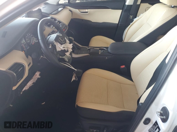 2021 Lexus NX 300 z VIN JTJGARBZ9M5035833, wystawiony jako Copart lot #61602995 z przebiegiem 38 746 mil mil oraz Szkoda całkowita • Salvage title. Historia ofert i sprzedaży dostępna na DreamBid. Obrazek 7.