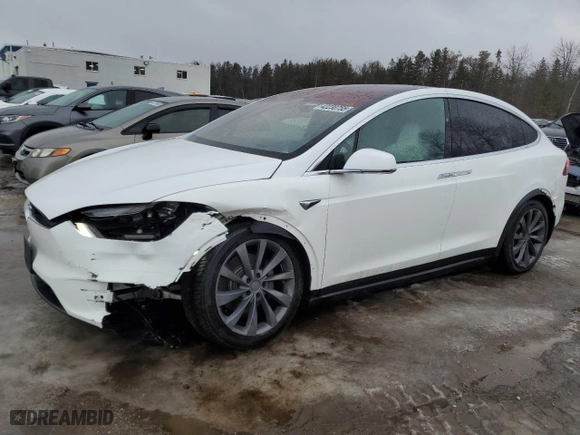 2018 Tesla Model X 75D with VIN 5YJXCBE26JF112302, listed as a Copart auction lot 42230755 with 82,445 mi miles and Salvage Title. Bid and sale history available at carsss.com. Image 1.