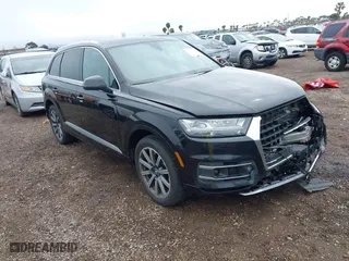 2017 Audi Q7 Premium Plus with VIN WA1LAAF71HD023838, listed as a IAAI auction lot 41924707 with 107,785 mi miles. Bid and sale history available at carsss.com. Image 1.
