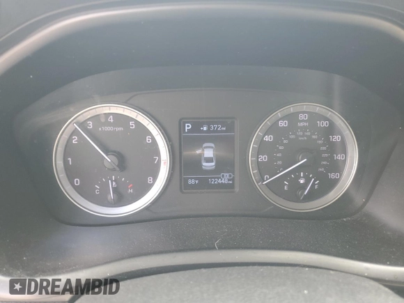 2018 Hyundai Sonata SE z VIN 5NPE24AF6JH611455, wystawiony jako Copart lot #55586265 z przebiegiem 122 448 mil mil oraz Szkoda całkowita • Salvage title. Historia ofert i sprzedaży dostępna na DreamBid. Obrazek 9.