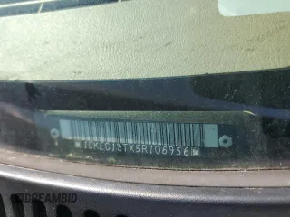 2005 GMC Yukon SLT z VIN 1GKEC13TX5R106956, wystawiony jako Copart lot #52486205 z przebiegiem 317 375 mil mil oraz Szkoda całkowita • Salvage title. Historia ofert i sprzedaży dostępna na DreamBid. Obrazek 13.