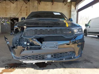 2023 Dodge Durango R/T Plus с VIN 1C4SDJCT0PC569674, выставлен на аукционе IAAI как лот 41983422 с пробегом 10 356 миль миль и . История ставок и продаж доступна на DreamBid. Изображение 6.