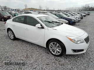 2015 Buick Regal Premium II with VIN 2G4GR5GX1F9250281, listed as a Copart auction lot 53892145 with 152,596 mi miles and Clean Title. Bid and sale history available at carsss.com. Image 4.