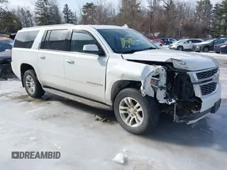 2020 Chevrolet Suburban LT with VIN 1GNSKHKC7LR281617, listed as a IAAI auction lot 41651665 with 70,646 mi miles. Bid and sale history available at carsss.com. Image 1.
