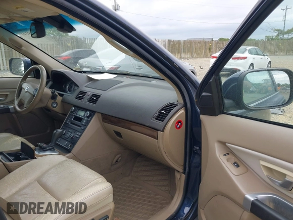 2012 Volvo XC90 with VIN YV4952CZ3C1623686, listed as a IAAI auction lot 42255141 with 155,083 mi miles and . Bid and sale history available at DreamBid. Image 5.