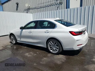 2024 BMW 3 Series 330i xDrive with VIN 3MW89FF03R8E49109, listed as a Copart auction lot 53101335 with 22,513 mi miles and Clean Title. Bid and sale history available at carsss.com. Image 2.