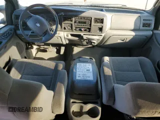 2003 Ford Excursion XLT with VIN 1FMNU41S83EA49547, listed as a Copart auction lot 77153684 with Not Provided miles and Clean Title. Bid and sale history available at DreamBid. Image 8.