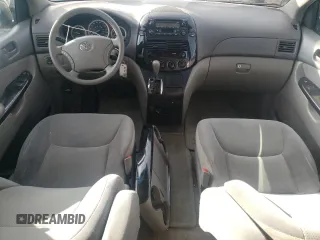 2005 Toyota Sienna LE with VIN 5TDBA23C25S047963, listed as a Copart auction lot 43826585 with 189,785 mi miles and Salvage Title. Bid and sale history available at carsss.com. Image 8.