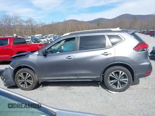2017 Nissan Rogue SL with VIN 5N1AT2MV6HC871486, listed as a IAAI auction lot 41859693 with 92,344 mi miles. Bid and sale history available at carsss.com. Image 14.
