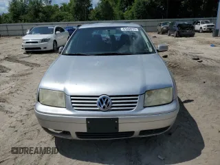 2000 Volkswagen Jetta GLS с VIN 3VWSC29M2YM046095, выставлен на аукционе Copart как лот 61834274 с пробегом 235 595 миль миль и Списание • Salvage title. История ставок и продаж доступна на DreamBid. Изображение 5.