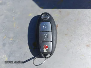 2018 Nissan Titan SV z VIN 1N6AA1EJ0JN518958, wystawiony jako IAAI lot #42505721 z przebiegiem 122 487 mil mil oraz . Historia ofert i sprzedaży dostępna na DreamBid. Obrazek 11.
