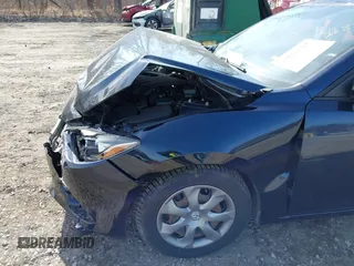 2015 Mazda 3 i SV with VIN JM1BM1T74F1235726, listed as a IAAI auction lot 41899717 with 83,201 mi miles. Bid and sale history available at carsss.com. Image 18.