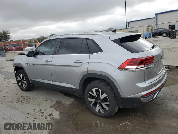 2021 Volkswagen Atlas SE with VIN 1V2LC2CA9MC239425, listed as a Copart auction lot 86794114 with 41,327 mi miles and Salvage title. Bid and sale history available at DreamBid. Image 2.
