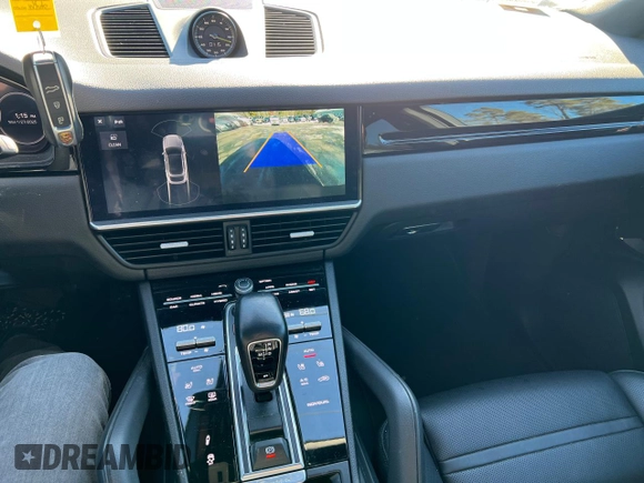 2020 Porsche Cayenne E-Hybrid with VIN WP1BE2AY4LDA55119, listed as a Copart auction lot 43022085 with 78,428 mi miles and Clean title. Bid and sale history available at DreamBid. Image 10.