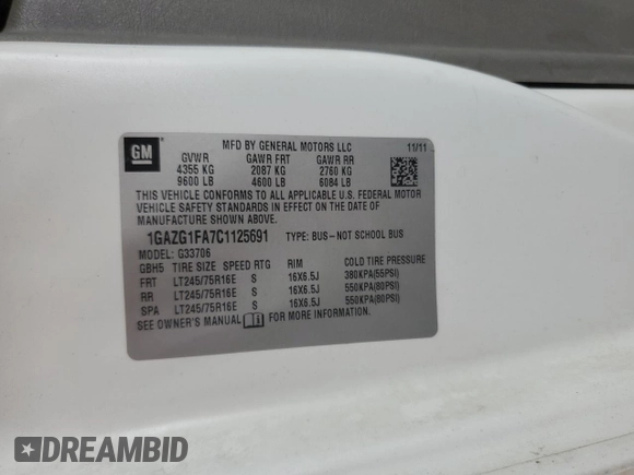 2012 Chevrolet Express Passenger 1LT z VIN 1GAZG1FA7C1125691, wystawiony jako Copart lot #72529024 z przebiegiem 256 684 mil mil oraz Szkoda całkowita • Salvage title. Historia ofert i sprzedaży dostępna na DreamBid. Obrazek 13.