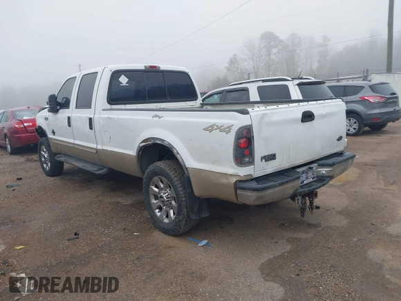 2000 Ford Super Duty F-250 XL with VIN 1FTNW21F7YEE45983, listed as a IAAI auction lot 41501845 with 329,488 mi miles. Bid and sale history available at carsss.com. Image 3.