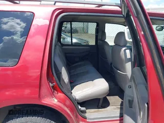 2004 Ford Explorer XLT с VIN 1FMZU63W74ZA63298, выставлен на аукционе IAAI как лот 42571163 с пробегом 226 399 миль миль и . История ставок и продаж доступна на DreamBid. Изображение 8.