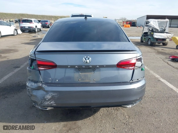 2020 Volkswagen Passat 2.0T R-Line with VIN 1VWMA7A35LC017795, listed as a IAAI auction lot 41228878 with 54,811 mi miles. Bid and sale history available at carsss.com. Image 17.