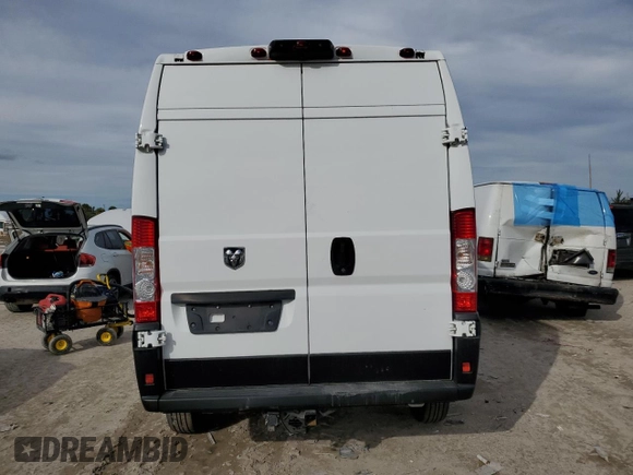 2017 Ram ProMaster Cargo with VIN 3C6TRVBG4HE538284, listed as a Copart auction lot 87117614 with 142,477 mi miles and Salvage Title. Bid and sale history available at DreamBid. Image 6.