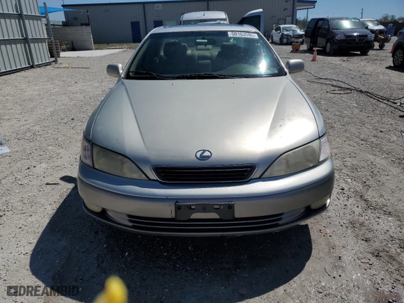 1998 Lexus ES 300 Luxury Sport Sdn with VIN JT8BF28G9W0094259, listed as a Copart auction lot 50163595 with 109,632 mi miles and Salvage Title. Bid and sale history available at carsss.com. Image 5.