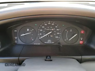 1996 Ford Aspire z VIN KNJLT06H0T6195551, wystawiony jako Copart lot #79450694 z przebiegiem 887 992 mil mil oraz Tytuł czysty. Historia ofert i sprzedaży dostępna na DreamBid. Obrazek 9.