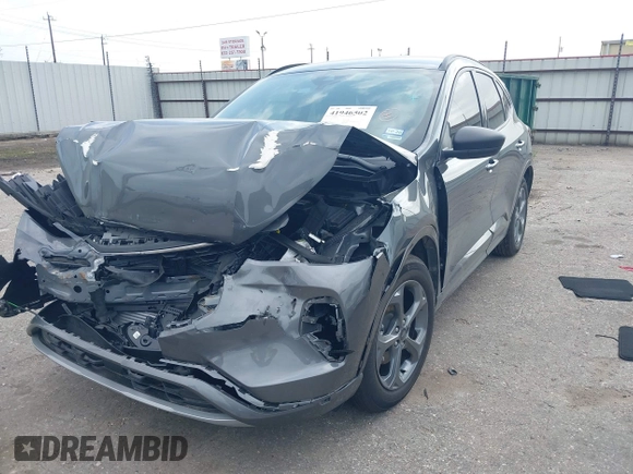 2024 Ford Escape ST-Line with VIN 1FMCU0MN9RUB43053, listed as a IAAI auction lot 41946502 with 5,669 mi miles and . Bid and sale history available at DreamBid. Image 17.