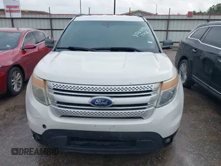 2011 Ford Explorer XLT with VIN 1FMHK7D8XBGA35754, listed as a IAAI auction lot 41563496 with 162,605 mi miles and . Bid and sale history available at carsss.com. Image 6.