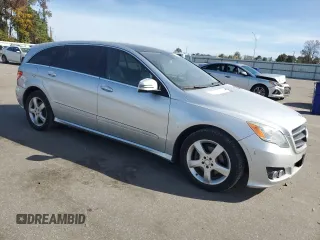 2011 Mercedes-Benz R 350 with VIN 4JGCB6FE3BA117142, listed as a Copart auction lot 78873054 with 140,559 mi miles and Clean Title. Bid and sale history available at DreamBid. Image 4.