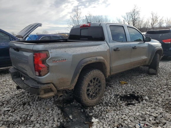 2024 Chevrolet Colorado 4WD Trail Boss with VIN 1GCPTEEK5R1168799, listed as a Copart auction lot 46997025 with 0 mi miles and Salvage Title. Bid and sale history available at carsss.com. Image 3.