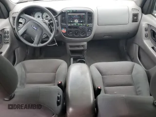 2002 Ford Escape XLT Choice с VIN 1FMYU03112KB30061, выставлен на аукционе Copart как лот 53195125 с пробегом 177 920 миль миль и Списание • Salvage title. История ставок и продаж доступна на DreamBid. Изображение 8.