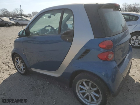 2008 Smart fortwo Pure with VIN WMEEJ31X58K196194, listed as a Copart auction lot 48636935 with NaN miles and Clean Title. Bid and sale history available at carsss.com. Image 2.