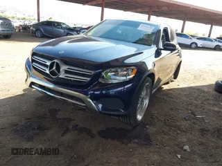 2019 Mercedes-Benz GLC 300 z VIN WDC0G4KB1KV195835, wystawiony jako IAAI lot #42173713 z przebiegiem 113 036 mil mil oraz . Historia ofert i sprzedaży dostępna na DreamBid. Obrazek 21.