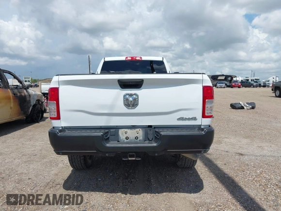 2022 Ram 2500 Tradesman with VIN 3C6UR5HJ4NG345415, listed as a IAAI auction lot 42565756 with 131,495 mi miles and . Bid and sale history available at DreamBid. Image 16.