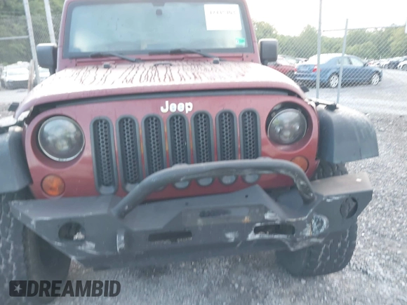 2008 Jeep Wrangler Unlimited X z VIN 1J4GA39128L568988, wystawiony jako IAAI lot #42445403 z przebiegiem 198 032 mil mil oraz . Historia ofert i sprzedaży dostępna na DreamBid. Obrazek 6.