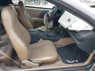 1995 Chevrolet Camaro Z28 z VIN 2G1FP32P9S2169638, wystawiony jako IAAI lot #39049392 z przebiegiem 115 543 mil mil oraz . Historia ofert i sprzedaży dostępna na DreamBid. Obrazek 5.