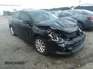2013 Volkswagen Jetta SE with VIN 3VWDX7AJ3DM437343, listed as a IAAI auction lot 42183441 with 207,750 mi miles and . Bid and sale history available at DreamBid. Image 1.