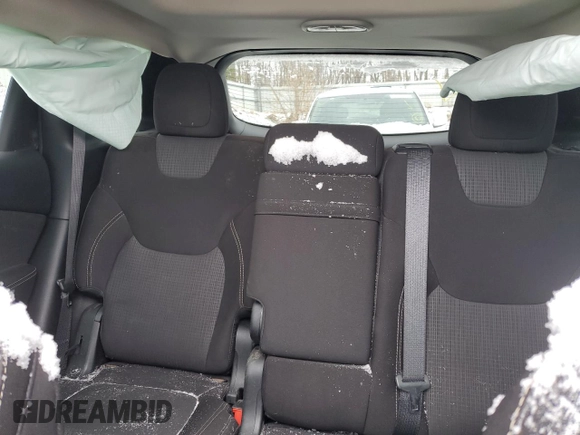 2017 Jeep Cherokee Latitude with VIN 1C4PJLCS3HW577804, listed as a Copart auction lot 86974364 with 92,744 mi miles and Clean Title. Bid and sale history available at carsss.com. Image 10.