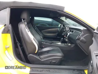 2015 Chevrolet Camaro LT with VIN 2G1FF3D3XF9221515, listed as a IAAI auction lot 41017371 with 118,438 mi miles. Bid and sale history available at carsss.com. Image 5.