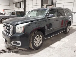 2018 GMC Yukon XL SLT with VIN 1GKS2GKC5JR346324, listed as a IAAI auction lot 41580164 with 123,640 mi miles. Bid and sale history available at carsss.com. Image 17.