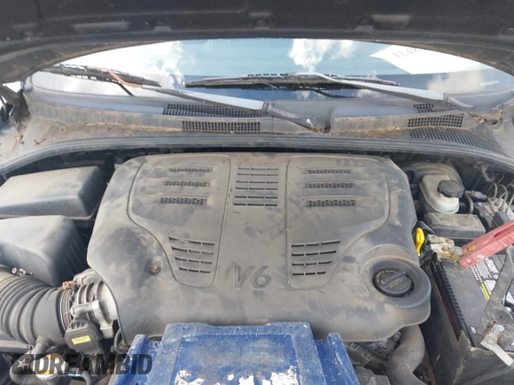 2008 Kia Sorento LX z VIN KNDJC735385819725, wystawiony jako IAAI lot #42487480 z przebiegiem 107 284 mil mil oraz . Historia ofert i sprzedaży dostępna na DreamBid. Obrazek 10.